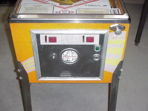 Cabinet - Front