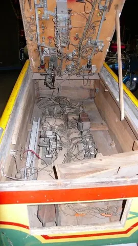 Inside Cabinet*