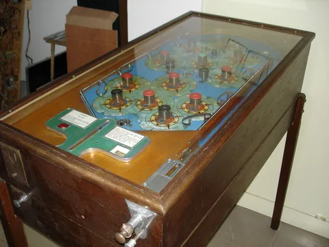 Cabinet - Right