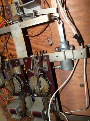 Under Playfield - Detail