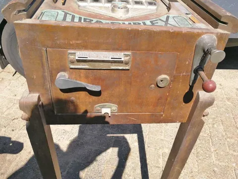 Cabinet - Front