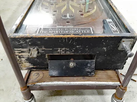 Cabinet - Front