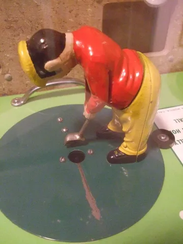 Golfer