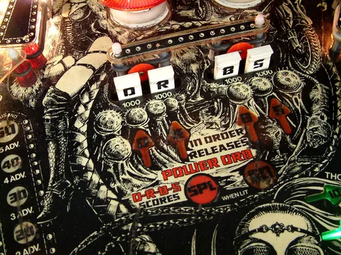 Playfield - Detail
