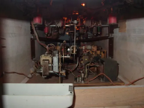 Inside Cabinet