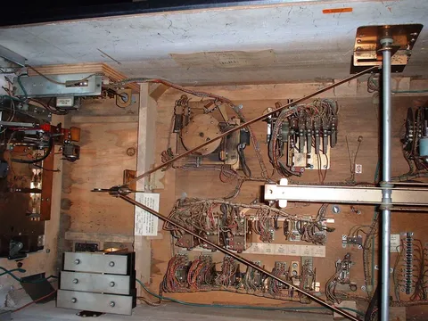 Inside Cabinet - Red Player Side