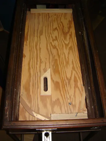 Ball Return Board