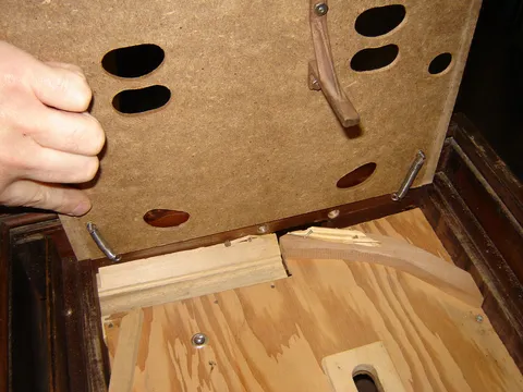 Raised Baffle Board