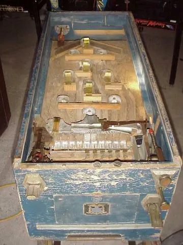 Inside Cabinet