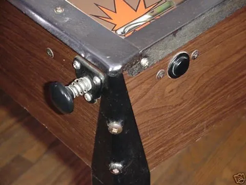 Right Flipper Button*
