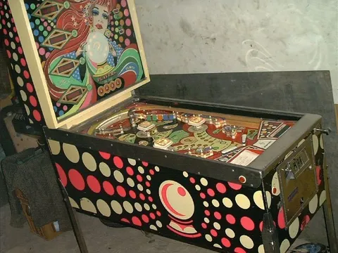 Cabinet - Left