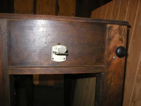 Cabinet - Front