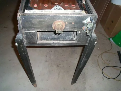 Cabinet - Front