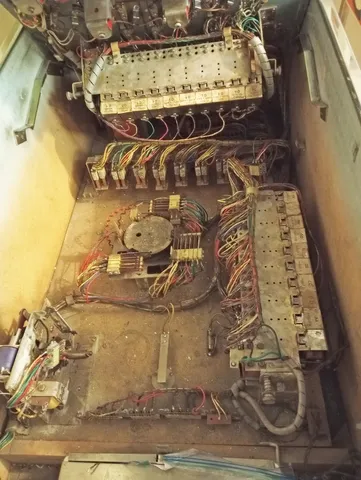 Inside Cabinet*