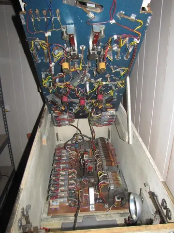Inside Cabinet