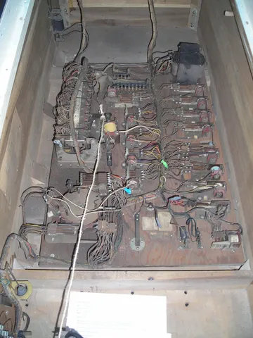 Inside Cabinet