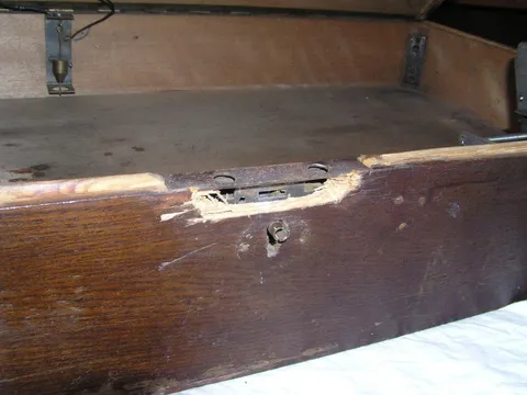 Inside Cabinet