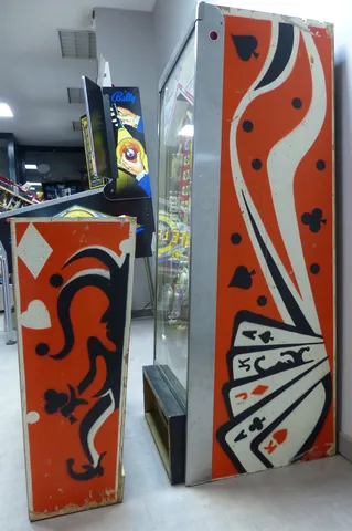 Sample Game - Cabinet - Left*