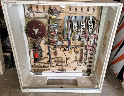 Inside Backbox