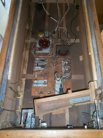 Inside Cabinet