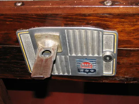 Coin Slide
