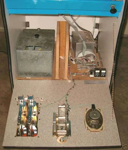 Inside Cabinet