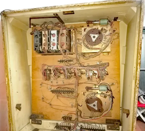 Inside Backbox