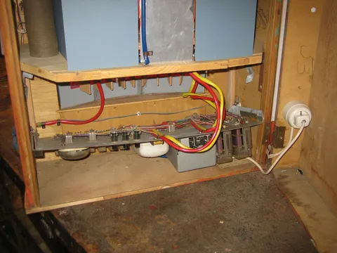 Inside Cabinet*