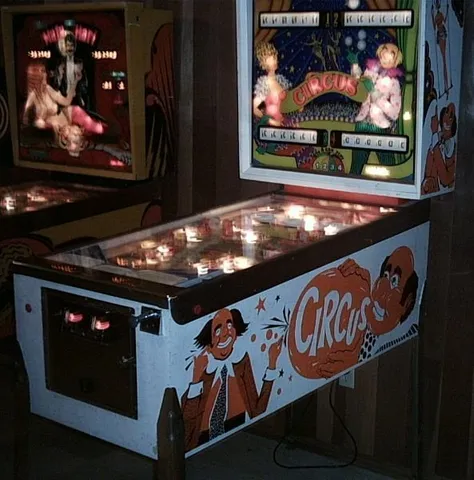 Cabinet - Right