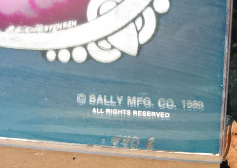 Backglass - Detail*