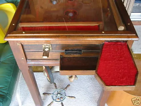 Cabinet - Front