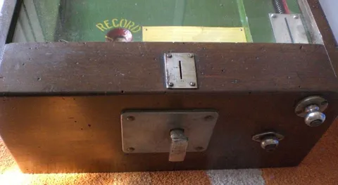 Cabinet - Front