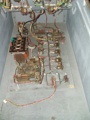 Inside Cabinet