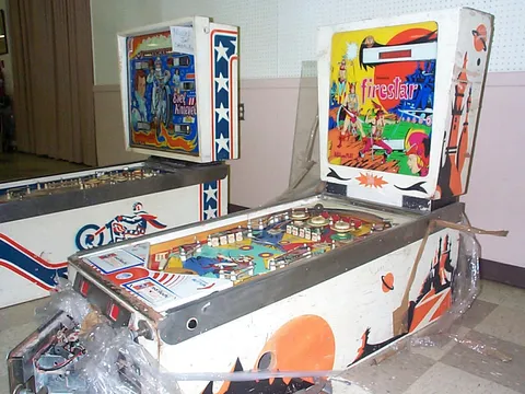 Cabinet - Right