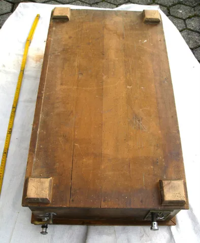 Cabinet - Bottom