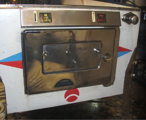 Cabinet - Front