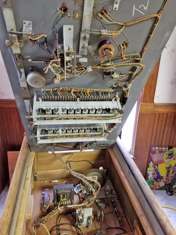 Inside Cabinet