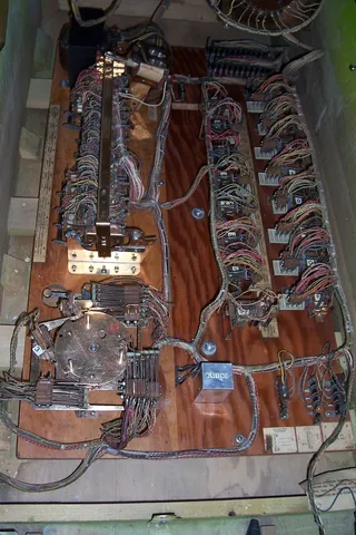 Sample Game - Inside Cabinet*