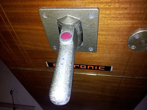 Player Control - Hinge Side*