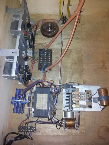Inside Cabinet*