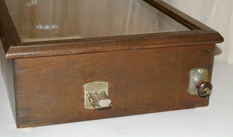 Cabinet - Front