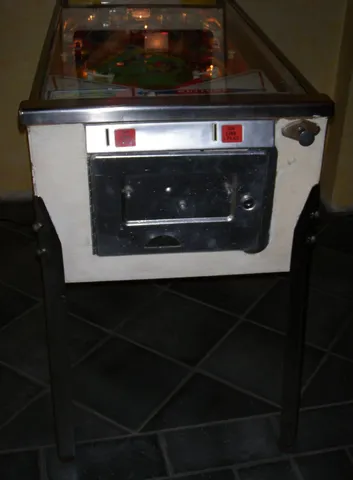 Cabinet - Front