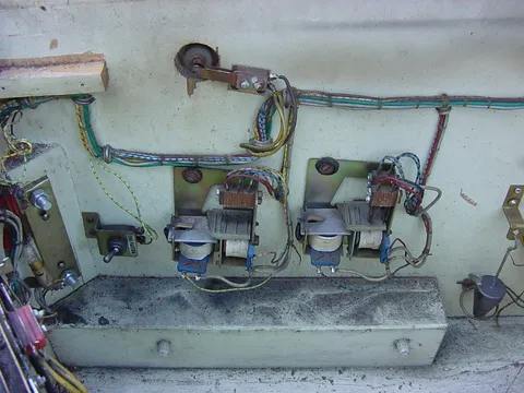 Inside Cabinet - Detail