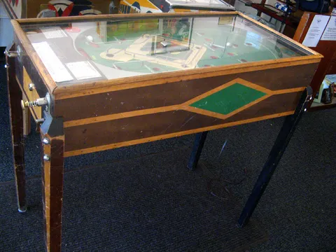 Cabinet - Right*