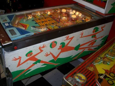 Cabinet - Right