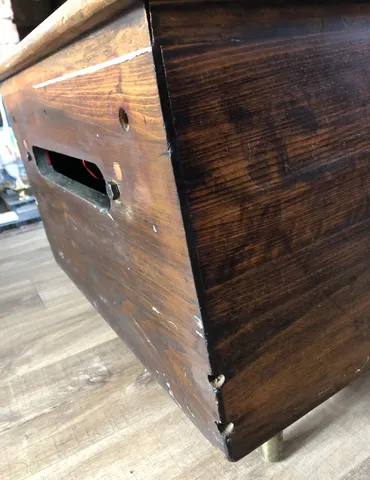 Cabinet - Detail*