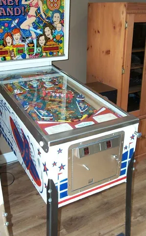 Cabinet - Front