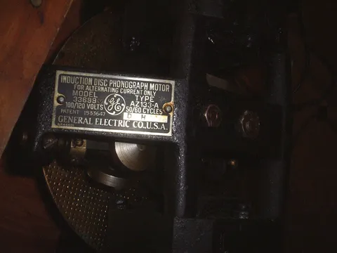 Spinning Disk Motor - Detail