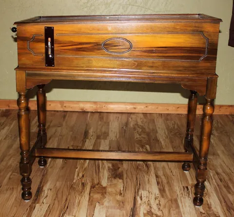 Cabinet - Right