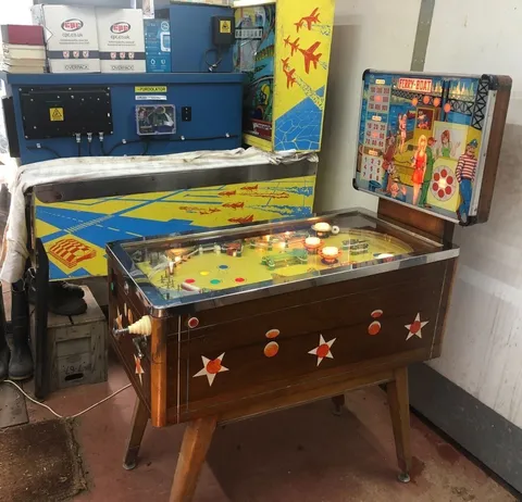 Cabinet - Right*